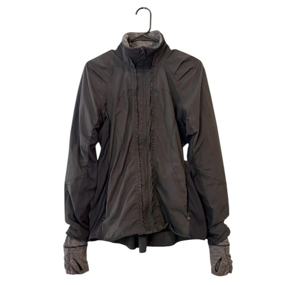 Lululemon RARE Ahead of the Curve Jacket Black Ruffle Full Zip SIZE 10